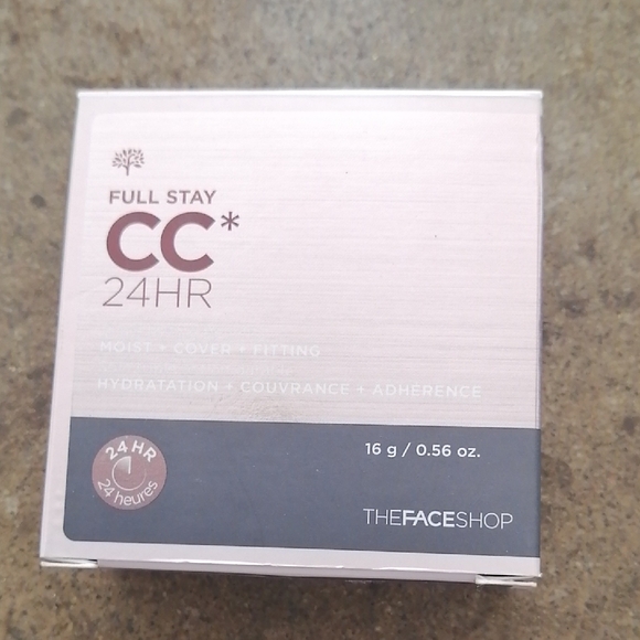 Full Stay CC 24HR Foundation - Cream - Picture 7 of 7